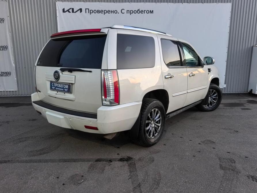 Cadillac Escalade III Санкт-Петербург  - изображение 2