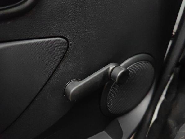 Renault Sandero II Рестайлинг с пробегом 2019 года, цена 898 000 рублей, 105314 км, хэтчбек, Автокод Объявления