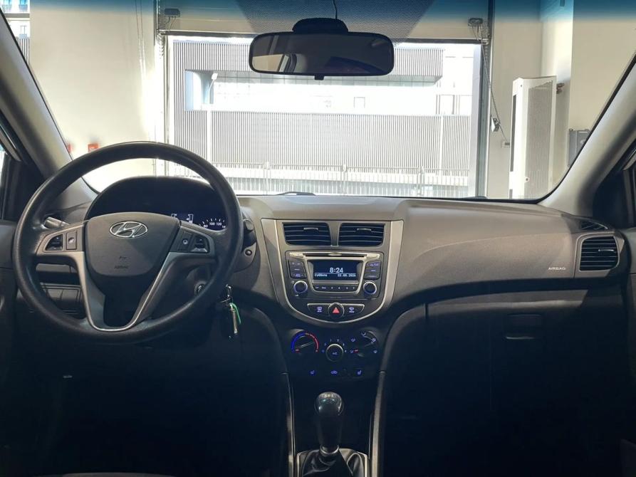 Hyundai Solaris I Рестайлинг Москва  - изображение 9