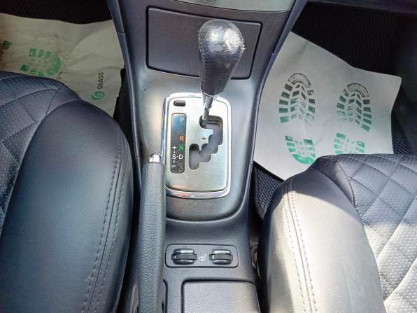 Toyota Avensis II Рестайлинг с пробегом 2006 года, цена 650 000 рублей, 297791 км, седан, Автокод Объявления