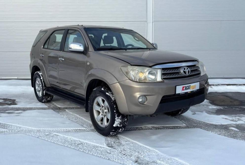 Toyota Fortuner I Рестайлинг Иваново  - изображение 1