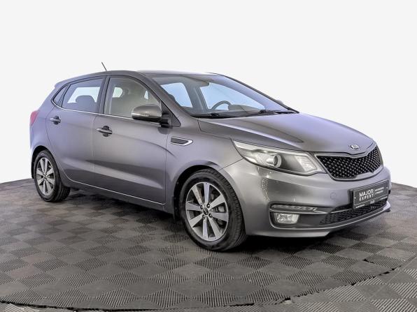 Kia Rio III Рестайлинг с пробегом 2017 года, цена 1 250 000 рублей, 93900 км, хэтчбек, Автокод Объявления