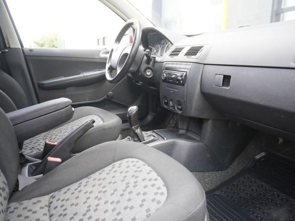Skoda Fabia I Рестайлинг с пробегом 2005 года, цена 275 000 рублей, 292553 км, хэтчбек, Автокод Объявления