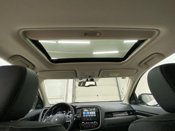 Mitsubishi Outlander III Рестайлинг 3 с пробегом 2022 года, цена 3 850 000 рублей, 900 км, внедорожник, Автокод Объявления
