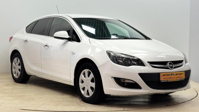 Opel Astra J Рестайлинг с пробегом 2013 года, цена 610 000 рублей, 174227 км, седан, Автокод Объявления