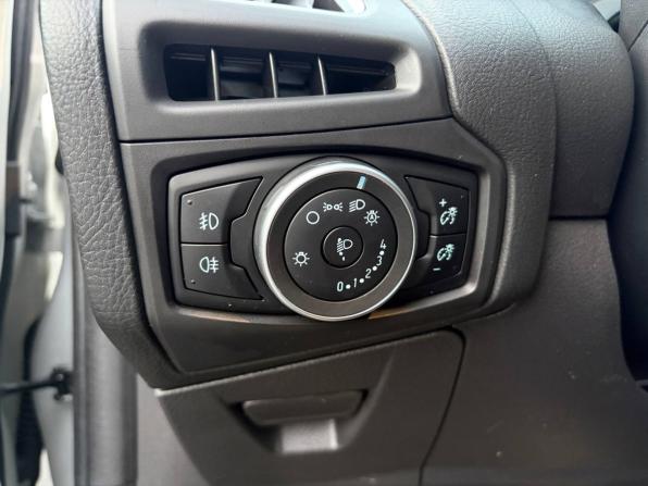 Ford Focus III Рестайлинг с пробегом 2015 года, цена 875 000 рублей, 198000 км, универсал, Автокод Объявления