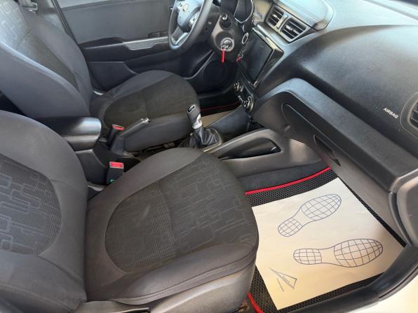 Kia Rio III с пробегом 2013 года, цена 795 000 рублей, 167000 км, седан, Автокод Объявления