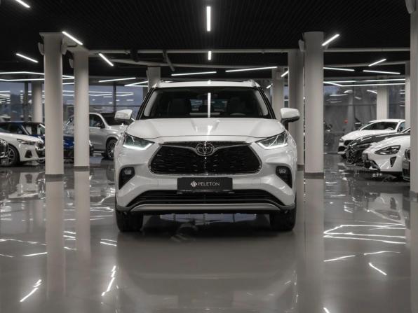 Toyota Highlander IV (XU70) с пробегом 2025 года, цена 5 500 000 рублей, 26 км, внедорожник, Автокод Объявления