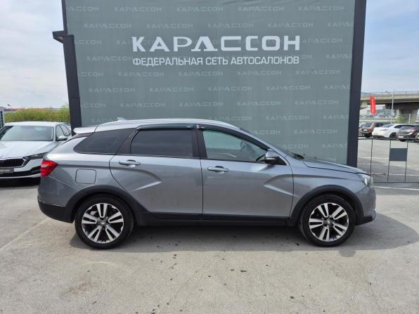 Lada (ВАЗ) Vesta I с пробегом 2021 года, цена 1 249 000 рублей, 62326 км, универсал, Автокод Объявления
