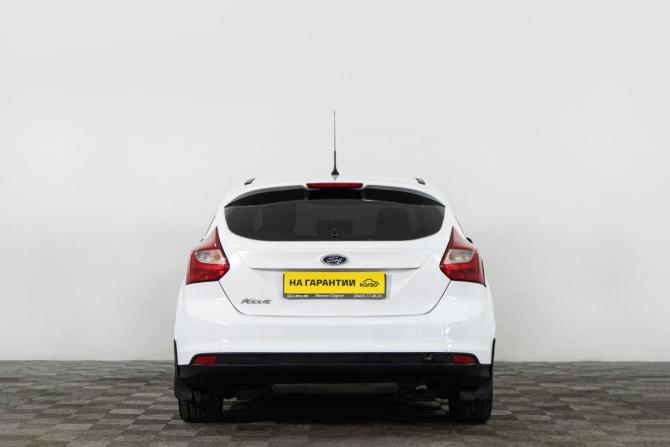 Ford Focus III с пробегом 2012 года, цена 699 000 рублей, 237000 км, хэтчбек, Автокод Объявления