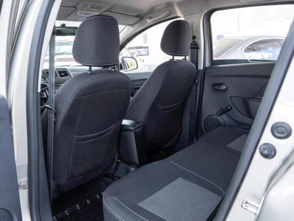 Renault Logan II Рестайлинг с пробегом 2022 года, цена 1 549 000 рублей, 34498 км, седан, Автокод Объявления
