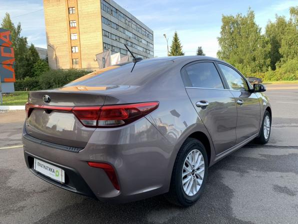 Kia Rio IV Рестайлинг с пробегом 2020 года, цена 1 675 000 рублей, 73795 км, седан, Автокод Объявления