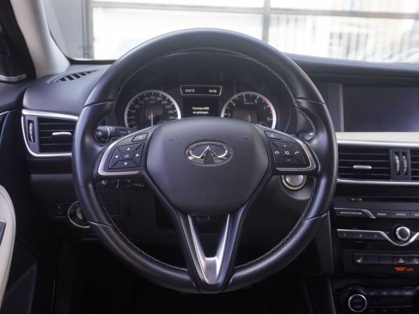 Infiniti QX30 с пробегом 2017 года, цена 2 003 000 рублей, 203021 км, внедорожник, Автокод Объявления