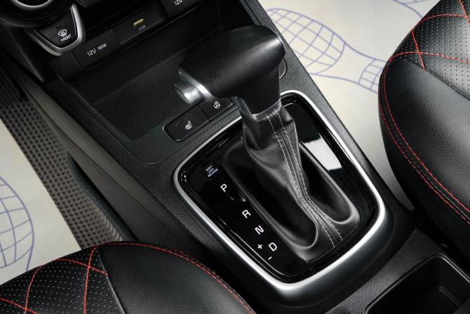 Kia Rio IV Рестайлинг с пробегом 2021 года, цена 1 829 000 рублей, 123100 км, хэтчбек, Автокод Объявления