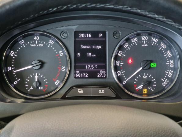 Skoda Rapid I с пробегом 2014 года, цена 600 000 рублей, 66115 км, лифтбек, Автокод Объявления