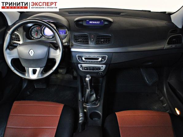 Renault Megane III Рестайлинг с пробегом 2013 года, цена 837 000 рублей, 172640 км, хэтчбек, Автокод Объявления