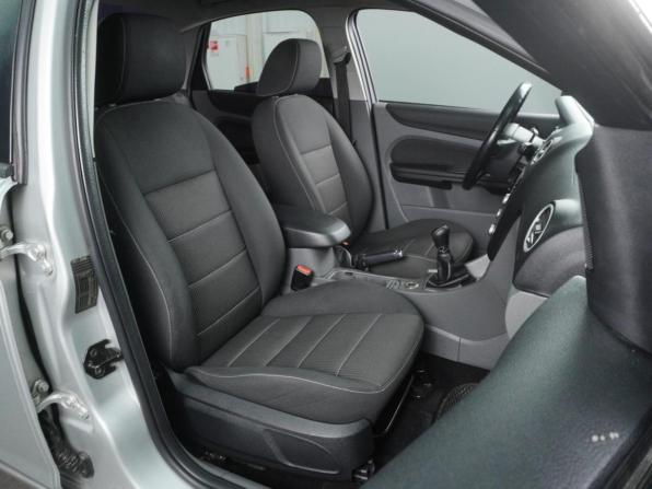 Ford Focus II Рестайлинг с пробегом 2011 года, цена 855 000 рублей, 353396 км, седан, Автокод Объявления