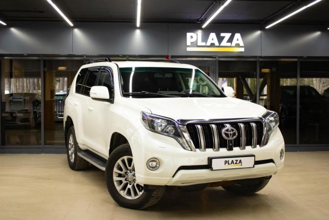 Toyota Land Cruiser Prado 150 Series Рестайлинг 1 с пробегом 2017 года, цена 3 849 000 рублей, 220113 км, внедорожник, Автокод Объявления