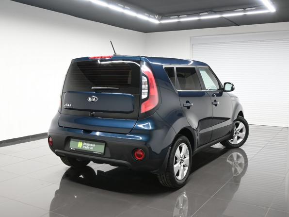 Kia Soul II Рестайлинг с пробегом 2017 года, цена 1 615 000 рублей, 60670 км, хэтчбек, Автокод Объявления