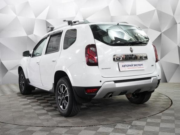 Renault Duster I Рестайлинг с пробегом 2018 года, цена 1 417 000 рублей, 152000 км, внедорожник, Автокод Объявления