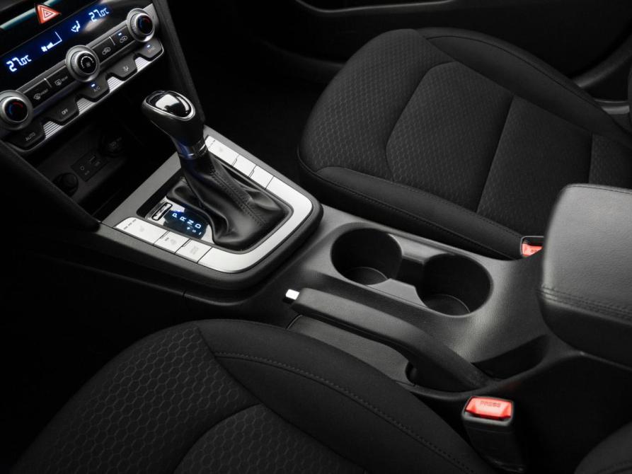 Hyundai Elantra VI (AD) Москва  - изображение 15