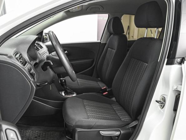 Volkswagen Polo V Рестайлинг с пробегом 2019 года, цена 1 398 000 рублей, 63173 км, седан, Автокод Объявления