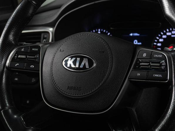 Kia Sorento III Prime Рестайлинг с пробегом 2019 года, цена 2 399 000 рублей, 180799 км, внедорожник, Автокод Объявления