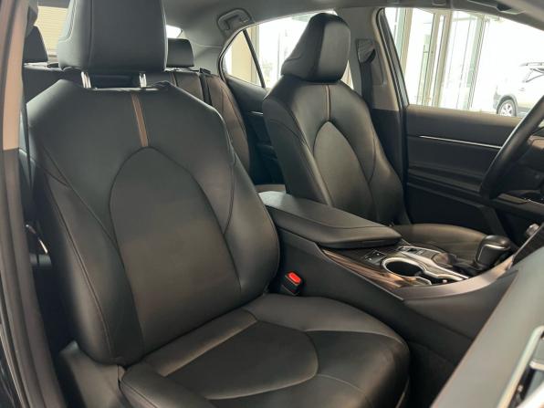Toyota Camry VIII (XV70) с пробегом 2019 года, цена 2 970 000 рублей, 44300 км, седан, Автокод Объявления