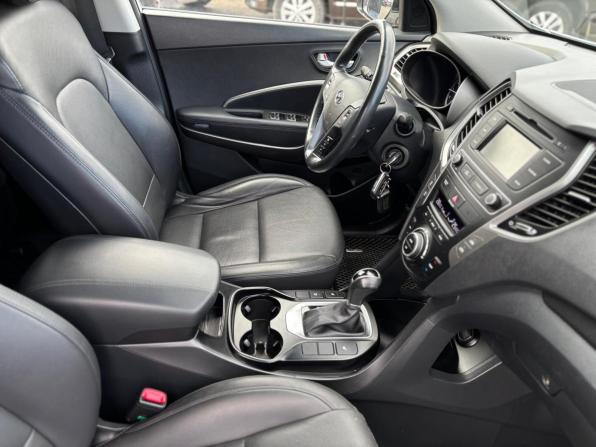 Hyundai Santa Fe III Рестайлинг с пробегом 2017 года, цена 2 465 000 рублей, 71943 км, внедорожник, Автокод Объявления