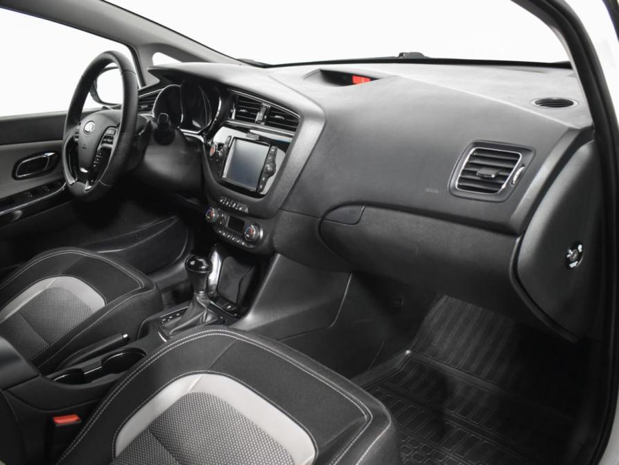 Kia Ceed II Рестайлинг Санкт-Петербург  - изображение 13