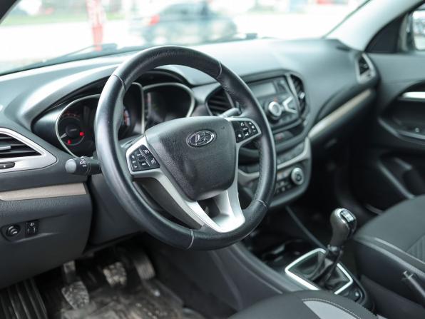 Lada (ВАЗ) Vesta I с пробегом 2018 года, цена 729 000 рублей, 176620 км, седан, Автокод Объявления