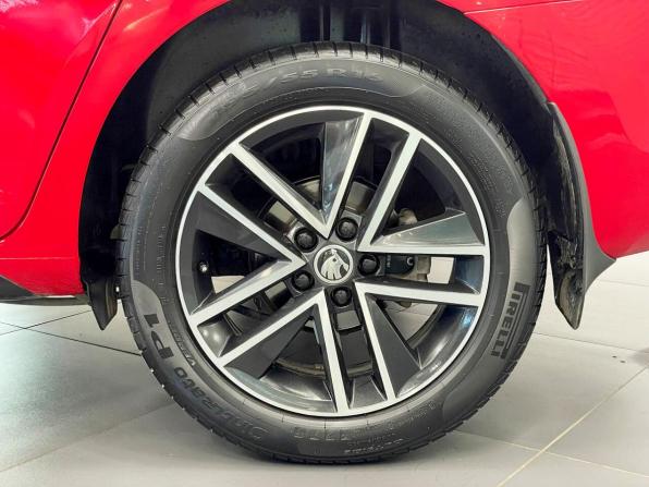 Skoda Rapid I Рестайлинг с пробегом 2019 года, цена 1 388 025 рублей, 124000 км, лифтбек, Автокод Объявления