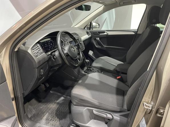 Volkswagen Tiguan II с пробегом 2017 года, цена 2 300 000 рублей, 107571 км, внедорожник, Автокод Объявления