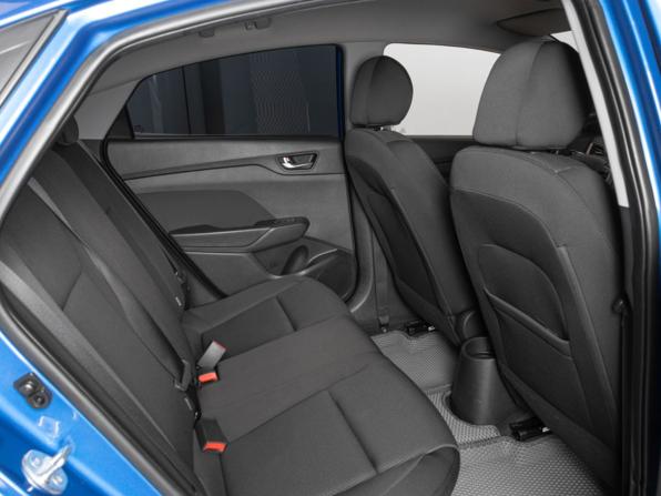 Hyundai Solaris II с пробегом 2018 года, цена 1 394 800 рублей, 123000 км, седан, Автокод Объявления