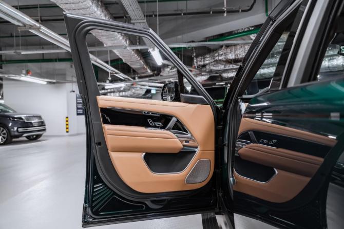 Новый Land Rover Range Rover V 2026 года, цена 24 300 000 рублей, внедорожник, Автокод Объявления