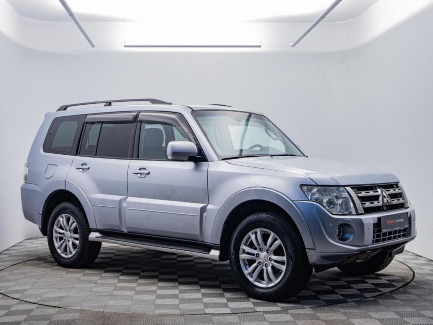 Mitsubishi Pajero IV Рестайлинг 1 Москва  - изображение 7