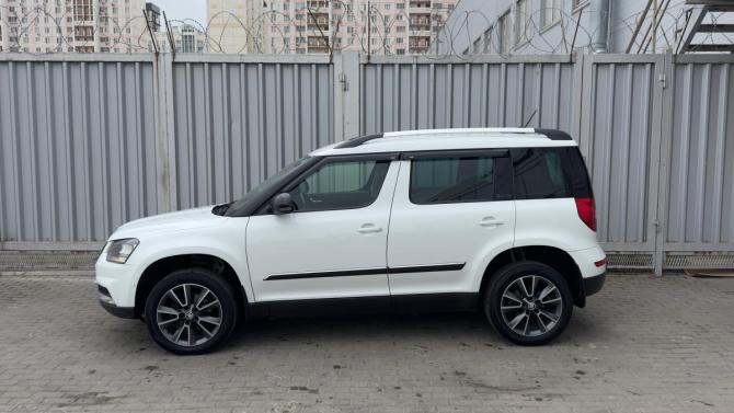 Skoda Yeti I Рестайлинг с пробегом 2017 года, цена 1 544 000 рублей, 126000 км, внедорожник, Автокод Объявления
