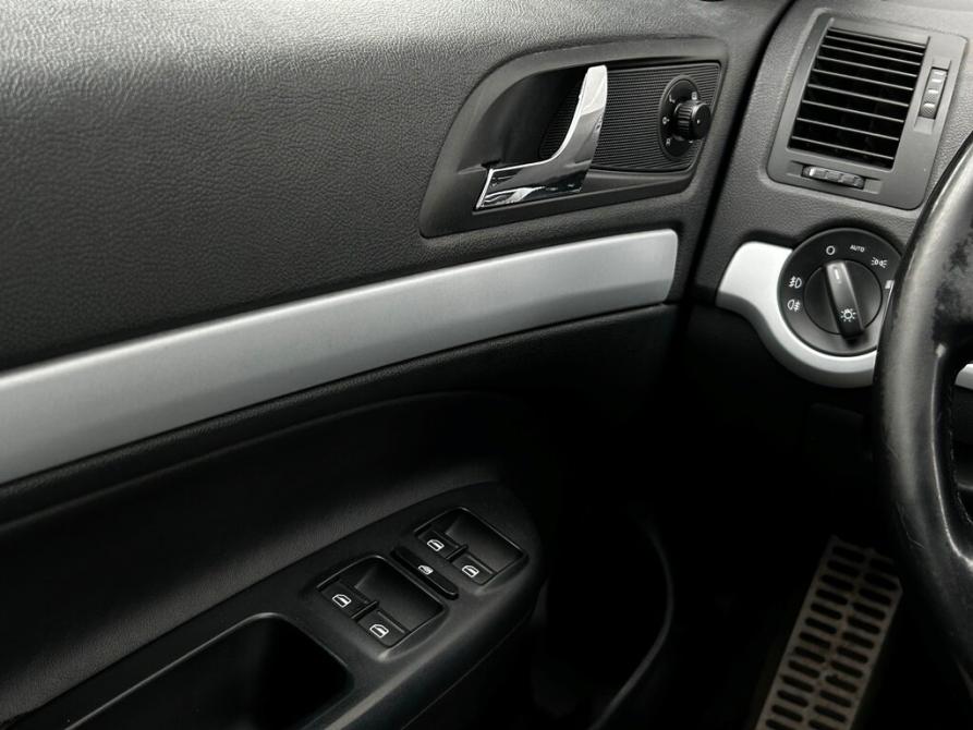 Skoda Octavia II (A5) Рестайлинг Санкт-Петербург  - изображение 17