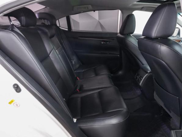 Lexus ES VI с пробегом 2014 года, цена 2 190 000 рублей, 216600 км, седан, Автокод Объявления