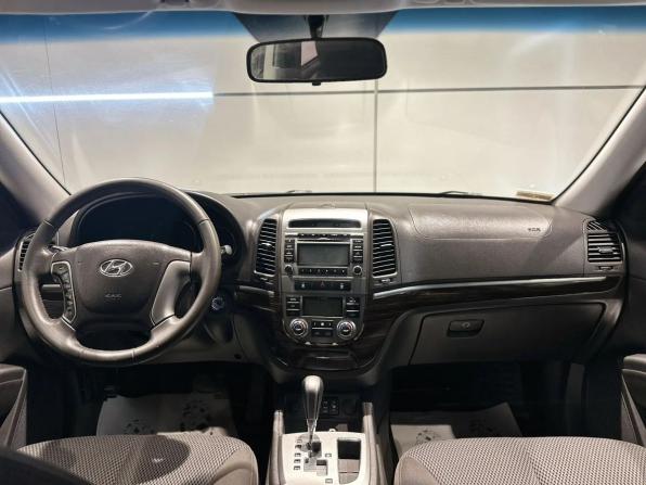 Hyundai Santa Fe II Рестайлинг с пробегом 2010 года, цена 1 229 000 рублей, 167000 км, внедорожник, Автокод Объявления