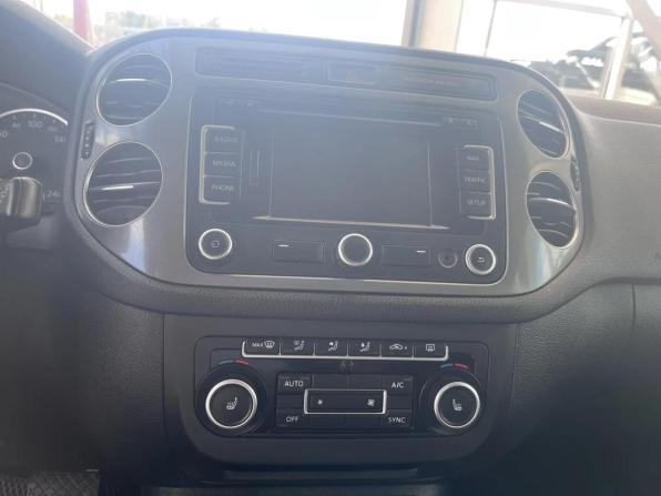 Volkswagen Tiguan I Рестайлинг с пробегом 2012 года, цена 1 241 000 рублей, 174000 км, внедорожник, Автокод Объявления