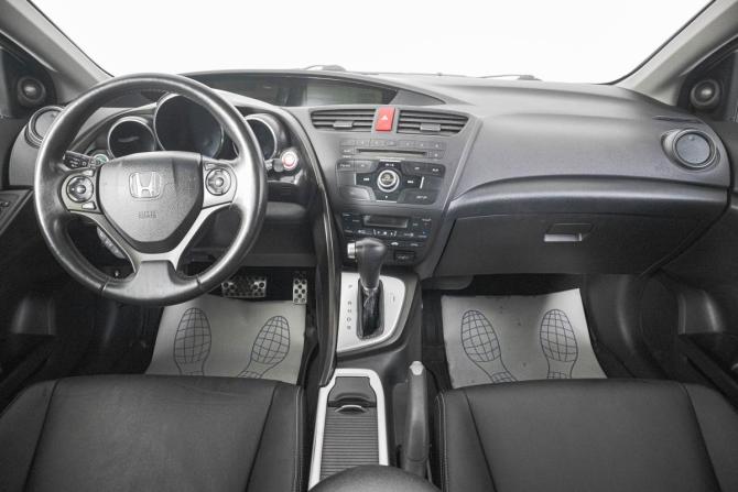 Honda Civic IX с пробегом 2013 года, цена 1 399 000 рублей, 133000 км, хэтчбек, Автокод Объявления