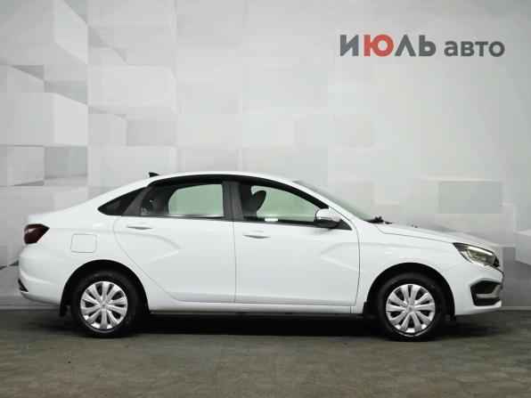 Lada (ВАЗ) Vesta I Рестайлинг (NG) с пробегом 2023 года, цена 1 390 000 рублей, 26120 км, седан, Автокод Объявления