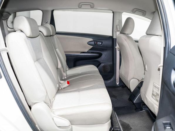 Toyota Wish II с пробегом 2010 года, цена 1 295 000 рублей, 105309 км, минивэн, Автокод Объявления