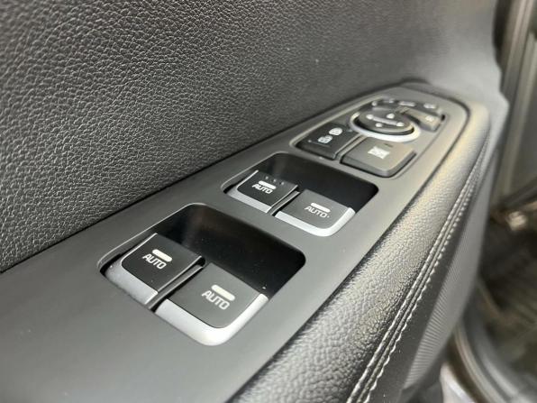 Kia Sorento III Prime Рестайлинг с пробегом 2019 года, цена 2 672 479 рублей, 130000 км, внедорожник, Автокод Объявления