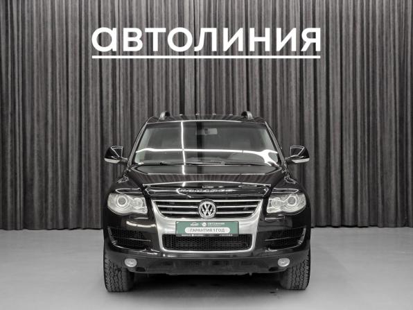 Volkswagen Touareg I Рестайлинг с пробегом 2008 года, цена 1 099 000 рублей, 239000 км, внедорожник, Автокод Объявления
