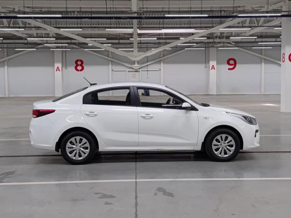 Kia Rio IV с пробегом 2018 года, цена 949 000 рублей, 207024 км, седан, Автокод Объявления