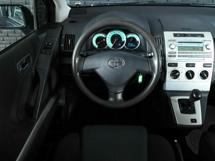 Toyota Corolla Verso I Рестайлинг 2 Екатеринбург  - изображение 12