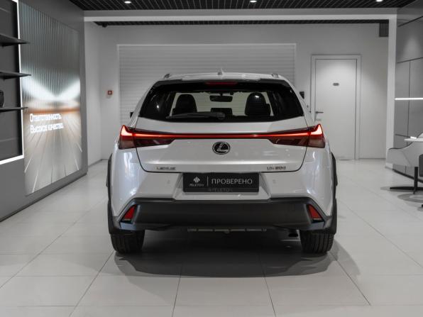Lexus UX I с пробегом 2019 года, цена 3 150 000 рублей, 51545 км, внедорожник, Автокод Объявления