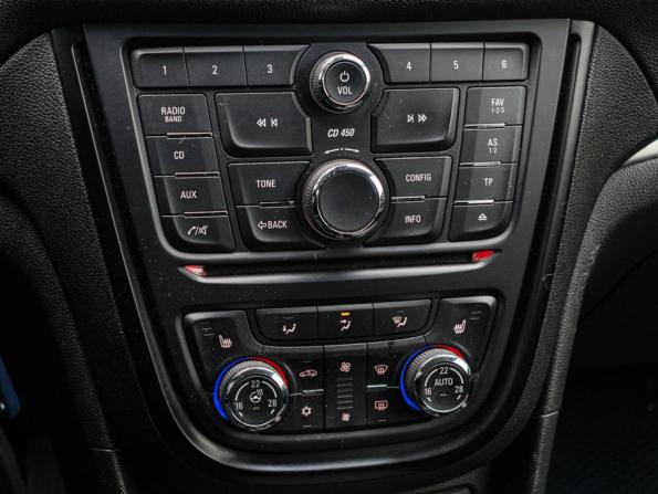 Opel Mokka I с пробегом 2014 года, цена 1 250 000 рублей, 163290 км, внедорожник, Автокод Объявления